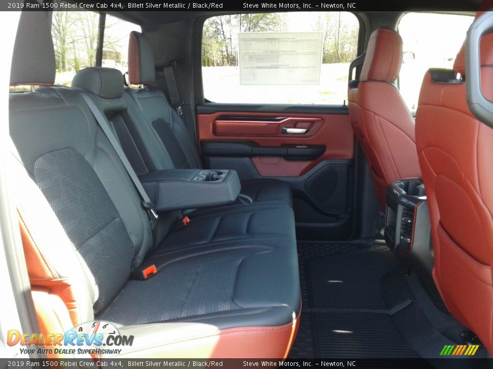 2019 Ram 1500 Rebel Crew Cab 4x4 Billett Silver Metallic / Black/Red Photo #15