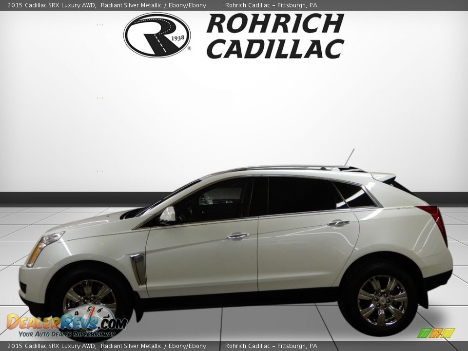 2015 Cadillac SRX Luxury AWD Radiant Silver Metallic / Ebony/Ebony Photo #2