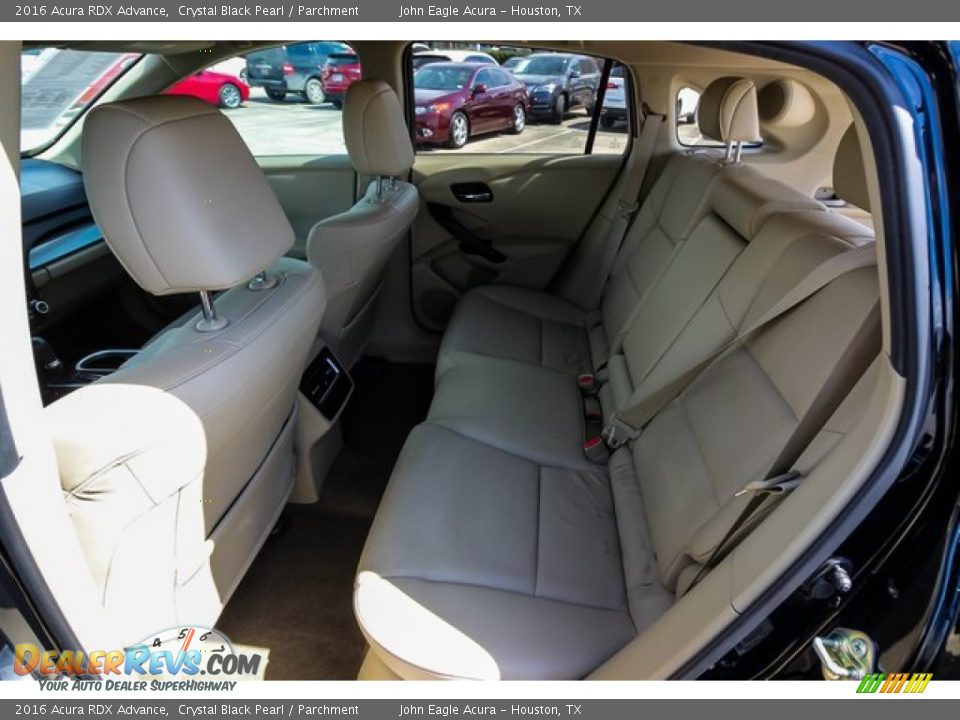 2016 Acura RDX Advance Crystal Black Pearl / Parchment Photo #19