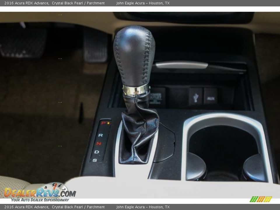 2016 Acura RDX Advance Crystal Black Pearl / Parchment Photo #32