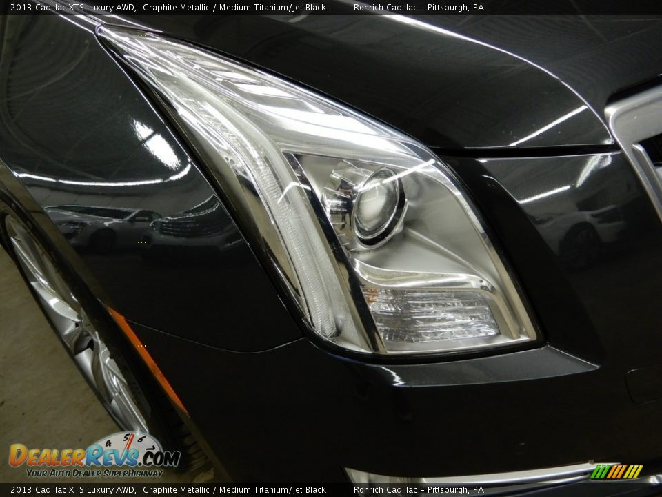 2013 Cadillac XTS Luxury AWD Graphite Metallic / Medium Titanium/Jet Black Photo #10