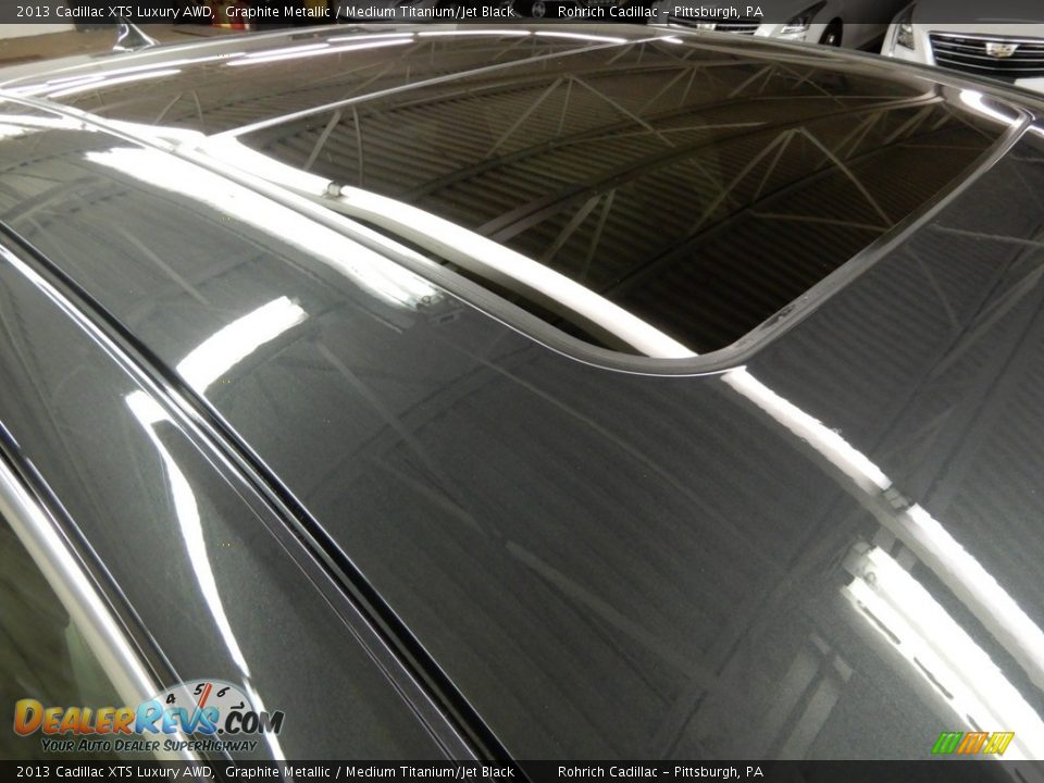 2013 Cadillac XTS Luxury AWD Graphite Metallic / Medium Titanium/Jet Black Photo #14