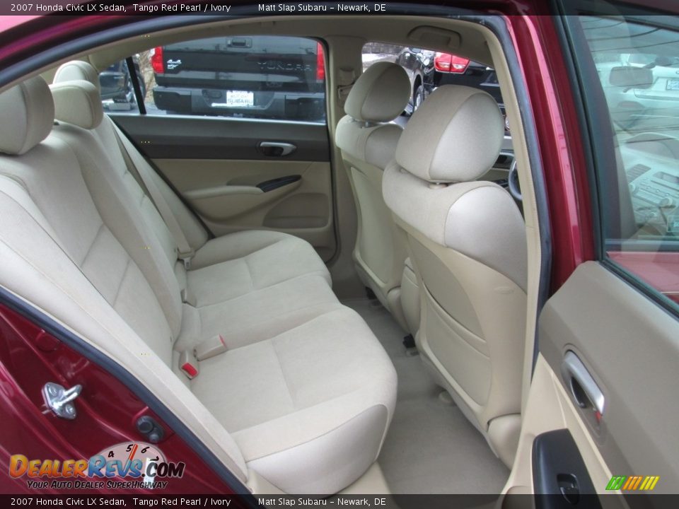 2007 Honda Civic LX Sedan Tango Red Pearl / Ivory Photo #18