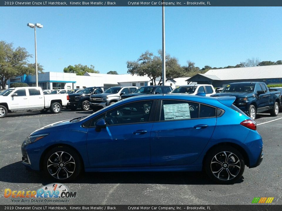 2019 Chevrolet Cruze LT Hatchback Kinetic Blue Metallic / Black Photo #2