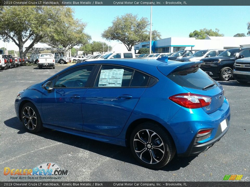 2019 Chevrolet Cruze LT Hatchback Kinetic Blue Metallic / Black Photo #3