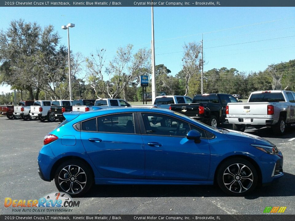 2019 Chevrolet Cruze LT Hatchback Kinetic Blue Metallic / Black Photo #6