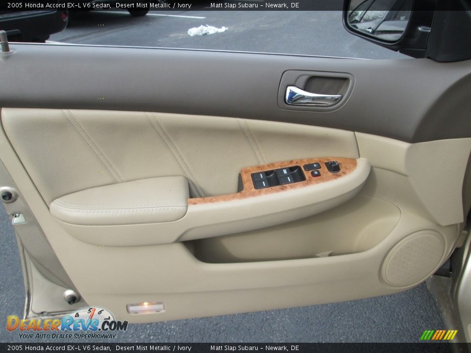 2005 Honda Accord EX-L V6 Sedan Desert Mist Metallic / Ivory Photo #14