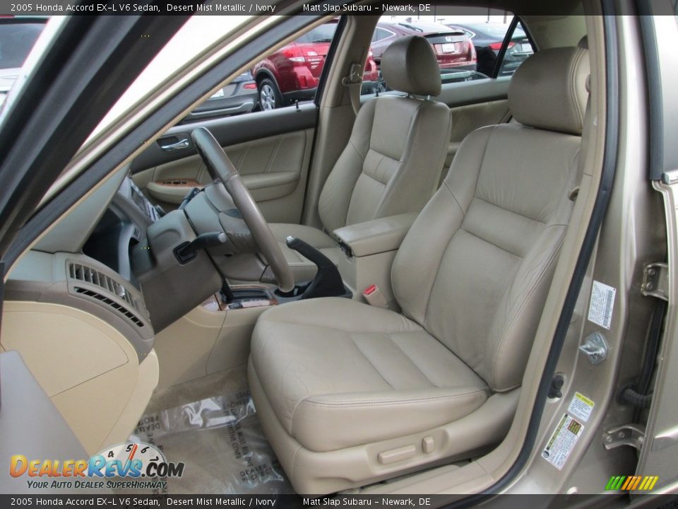 2005 Honda Accord EX-L V6 Sedan Desert Mist Metallic / Ivory Photo #16