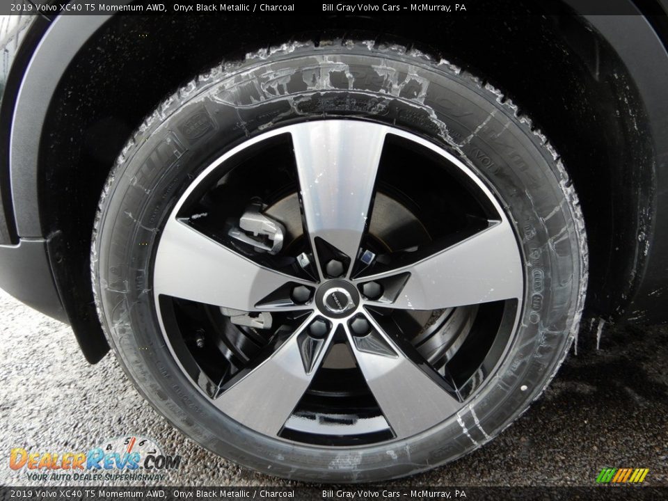 2019 Volvo XC40 T5 Momentum AWD Onyx Black Metallic / Charcoal Photo #6