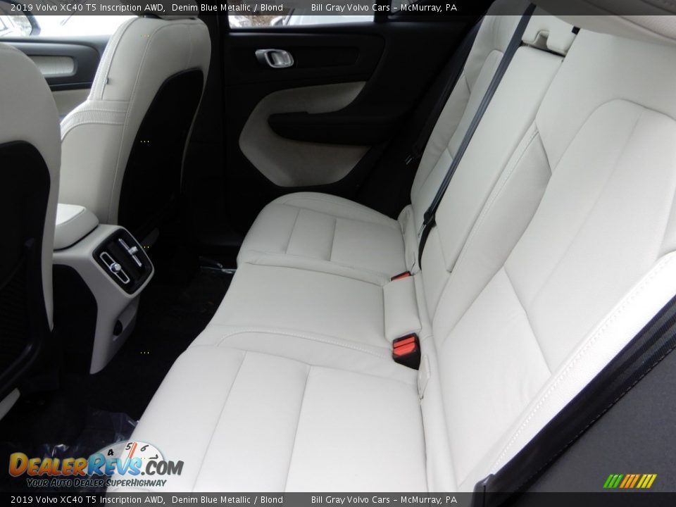 2019 Volvo XC40 T5 Inscription AWD Denim Blue Metallic / Blond Photo #8