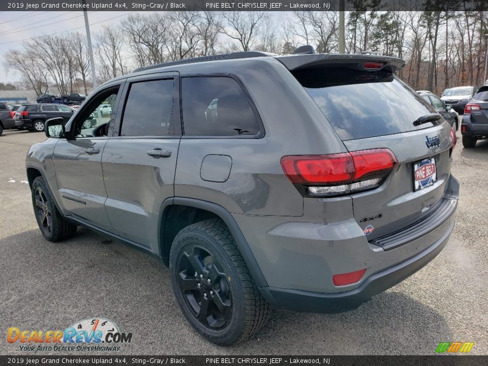 2019 Jeep Grand Cherokee Upland 4x4 Sting-Gray / Black Photo #4