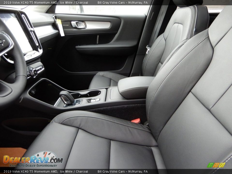 2019 Volvo XC40 T5 Momentum AWD Ice White / Charcoal Photo #7