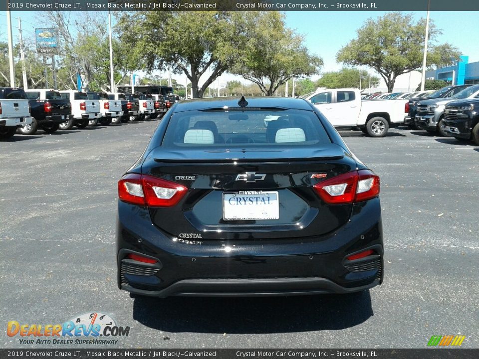 2019 Chevrolet Cruze LT Mosaic Black Metallic / Jet Black/­Galvanized Photo #4