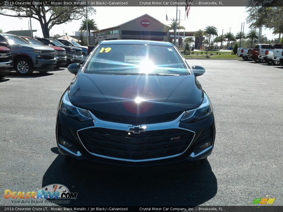 2019 Chevrolet Cruze LT Mosaic Black Metallic / Jet Black/­Galvanized Photo #8