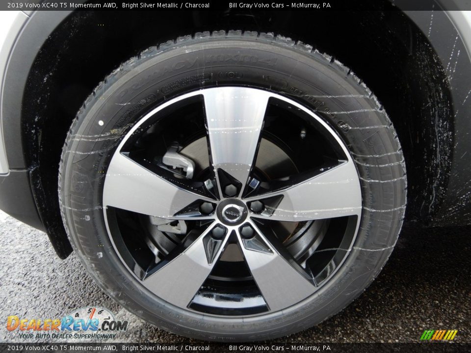 2019 Volvo XC40 T5 Momentum AWD Wheel Photo #6