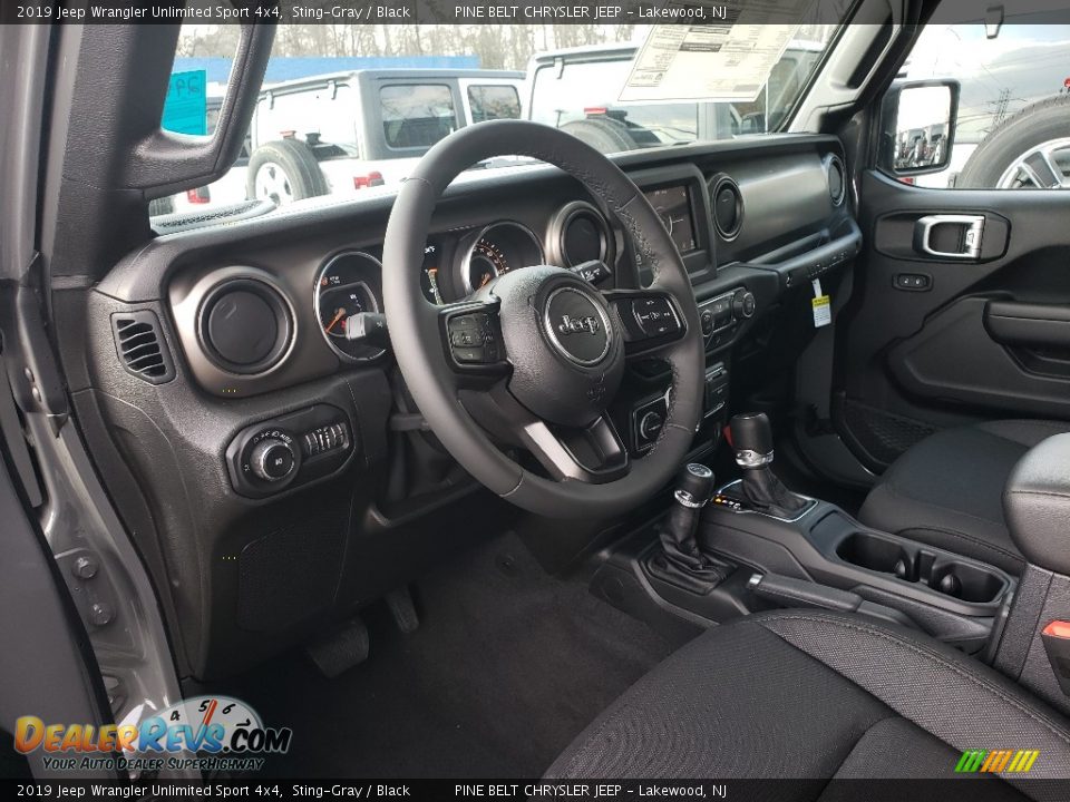 2019 Jeep Wrangler Unlimited Sport 4x4 Sting-Gray / Black Photo #7