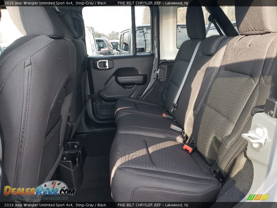 2019 Jeep Wrangler Unlimited Sport 4x4 Sting-Gray / Black Photo #8