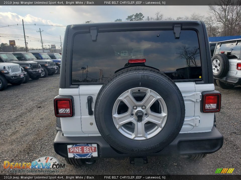 2019 Jeep Wrangler Unlimited Sport 4x4 Bright White / Black Photo #5