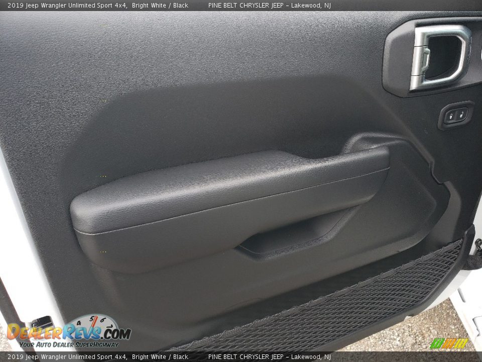 2019 Jeep Wrangler Unlimited Sport 4x4 Bright White / Black Photo #8