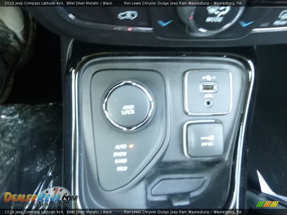 2019 Jeep Compass Latitude 4x4 Billet Silver Metallic / Black Photo #19