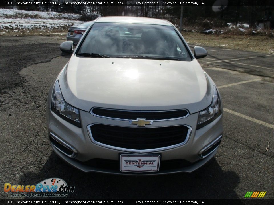 2016 Chevrolet Cruze Limited LT Champagne Silver Metallic / Jet Black Photo #17