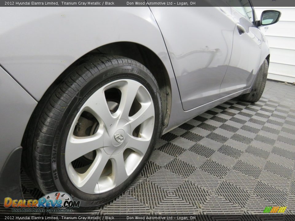2012 Hyundai Elantra Limited Titanium Gray Metallic / Black Photo #17
