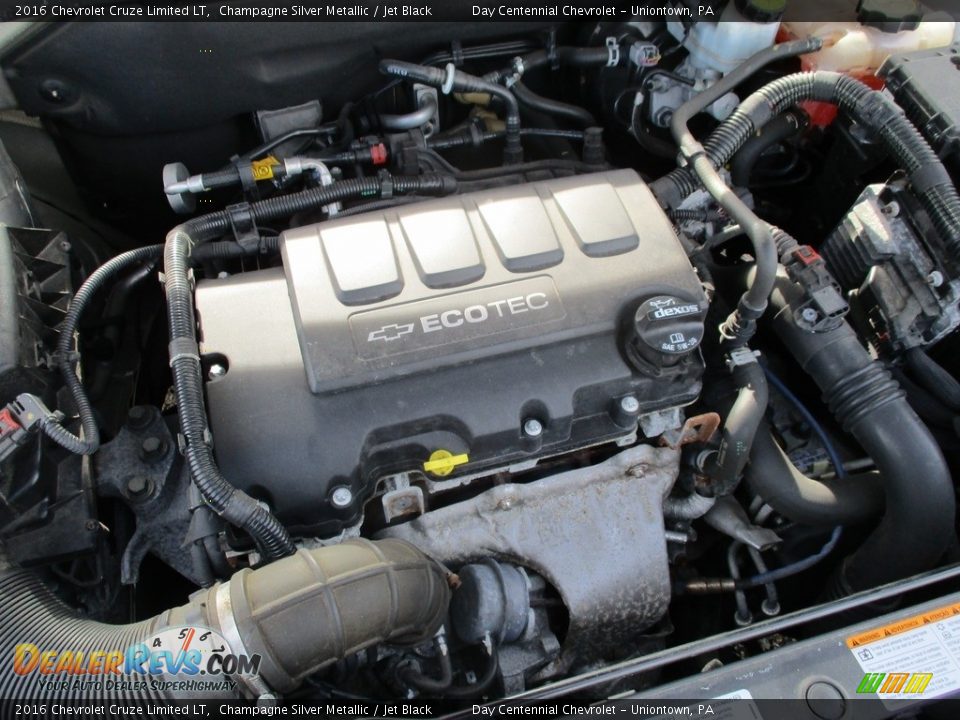 2016 Chevrolet Cruze Limited LT Champagne Silver Metallic / Jet Black Photo #22