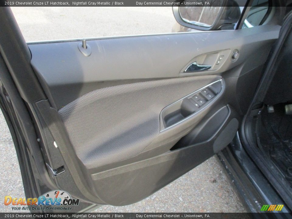 2019 Chevrolet Cruze LT Hatchback Nightfall Gray Metallic / Black Photo #10