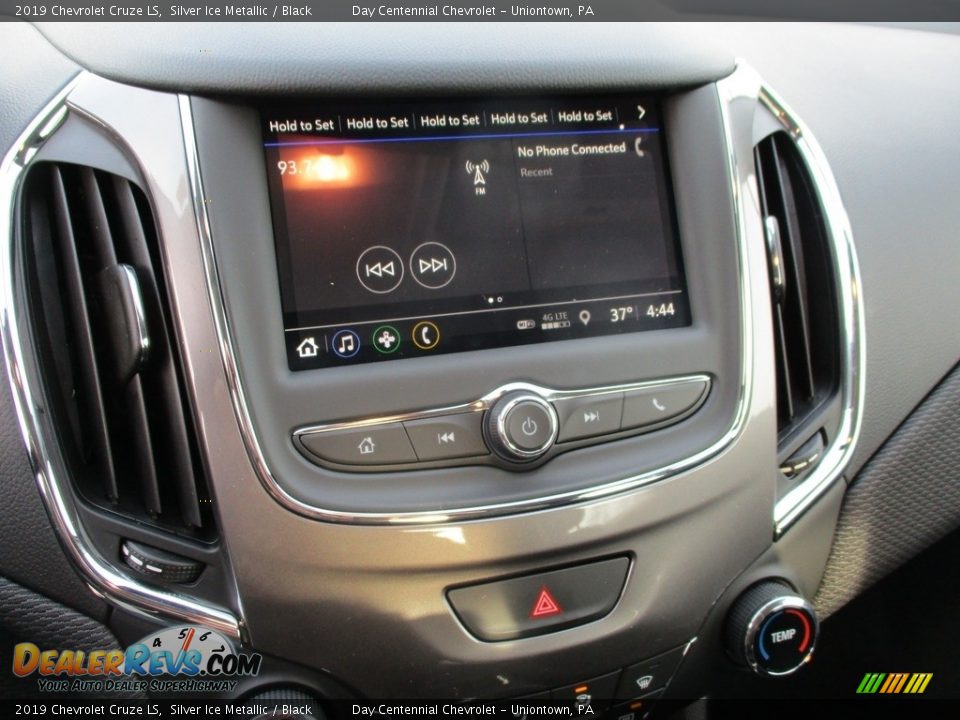 2019 Chevrolet Cruze LS Silver Ice Metallic / Black Photo #3