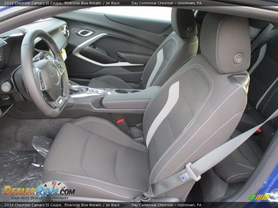 Front Seat of 2019 Chevrolet Camaro SS Coupe Photo #16