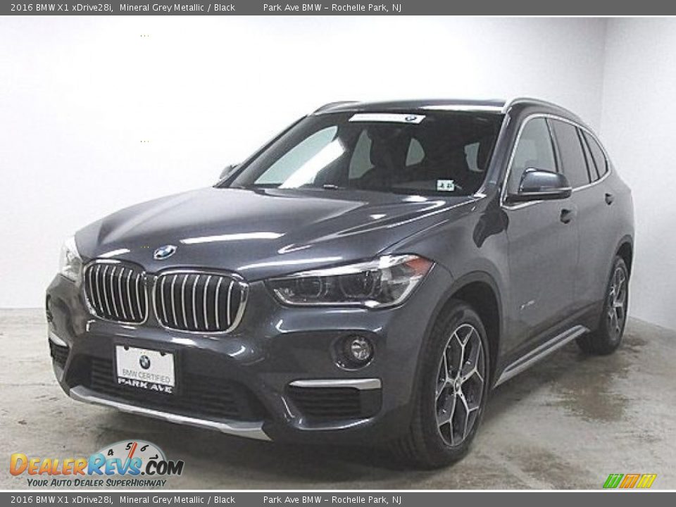 2016 BMW X1 xDrive28i Mineral Grey Metallic / Black Photo #1