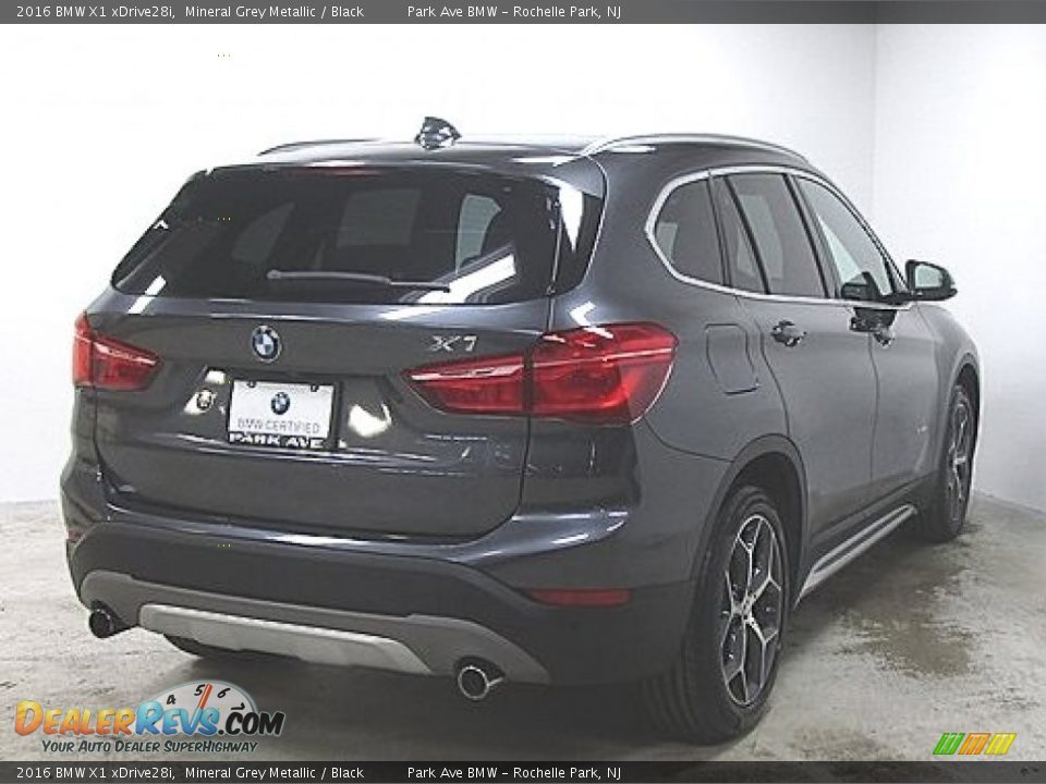 2016 BMW X1 xDrive28i Mineral Grey Metallic / Black Photo #4