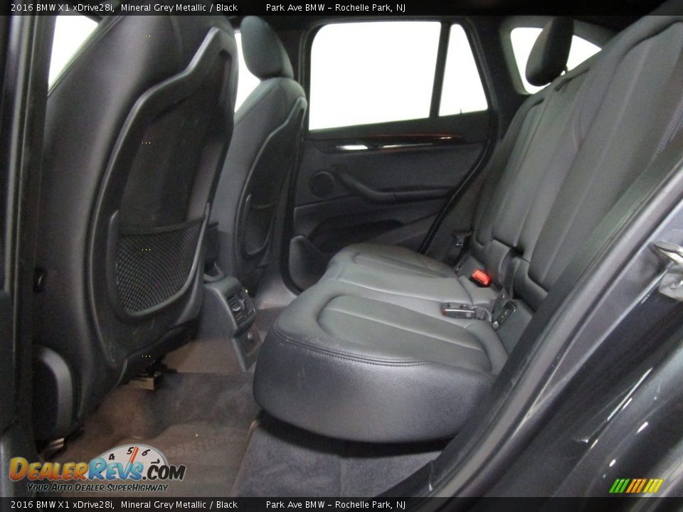 2016 BMW X1 xDrive28i Mineral Grey Metallic / Black Photo #12