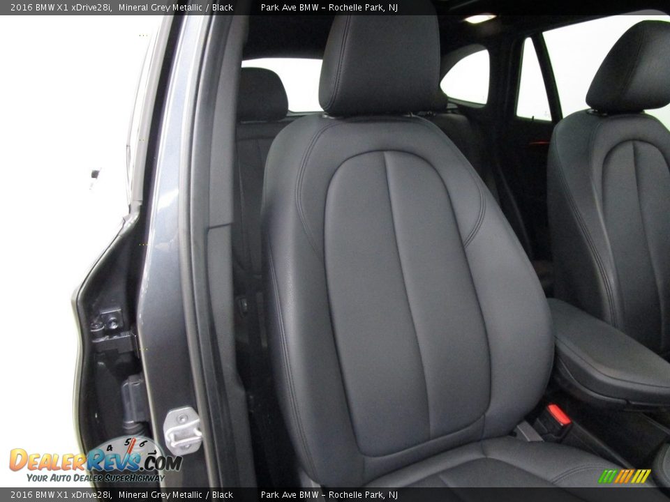 2016 BMW X1 xDrive28i Mineral Grey Metallic / Black Photo #14