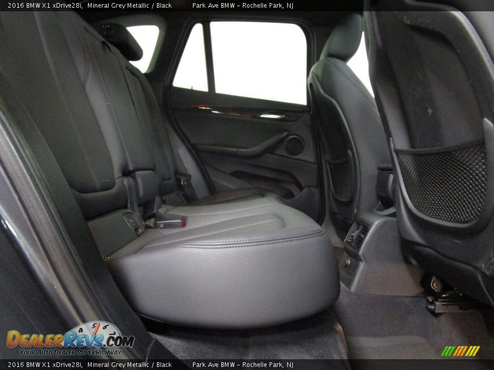 2016 BMW X1 xDrive28i Mineral Grey Metallic / Black Photo #18