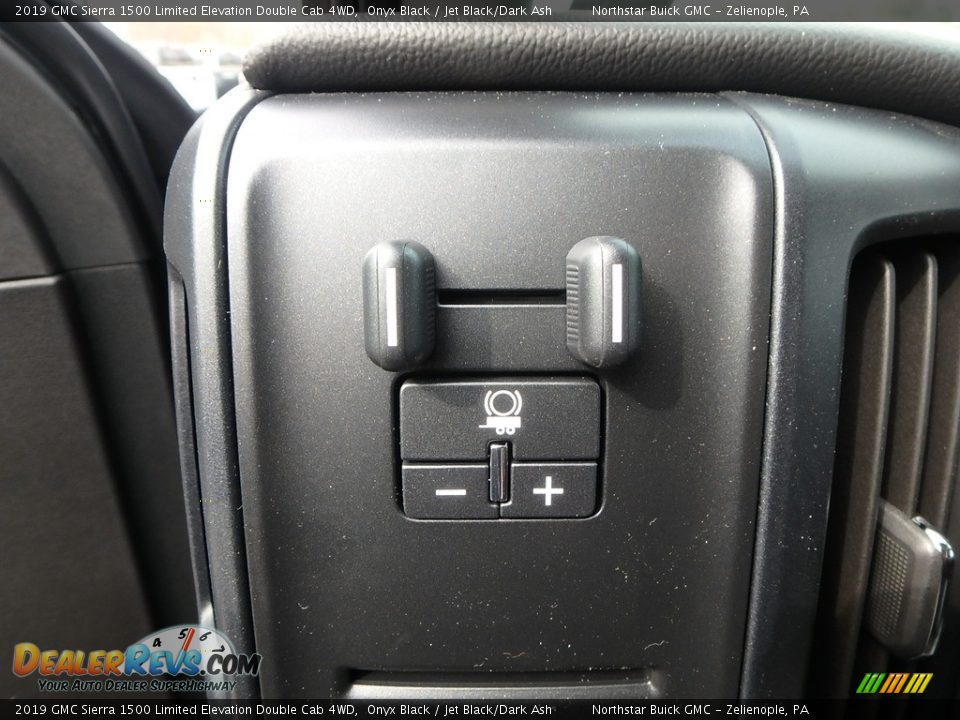 2019 GMC Sierra 1500 Limited Elevation Double Cab 4WD Onyx Black / Jet Black/Dark Ash Photo #16