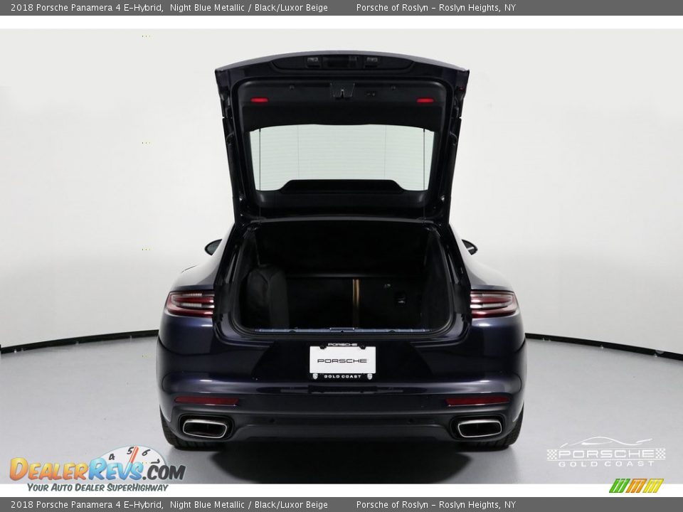 2018 Porsche Panamera 4 E-Hybrid Night Blue Metallic / Black/Luxor Beige Photo #7