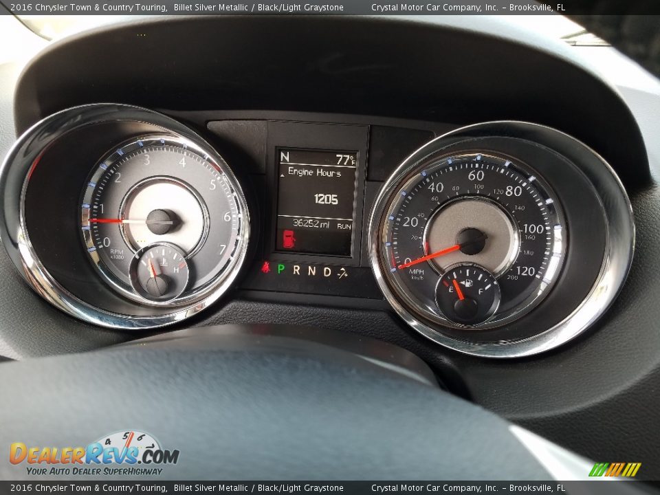 2016 Chrysler Town & Country Touring Billet Silver Metallic / Black/Light Graystone Photo #15