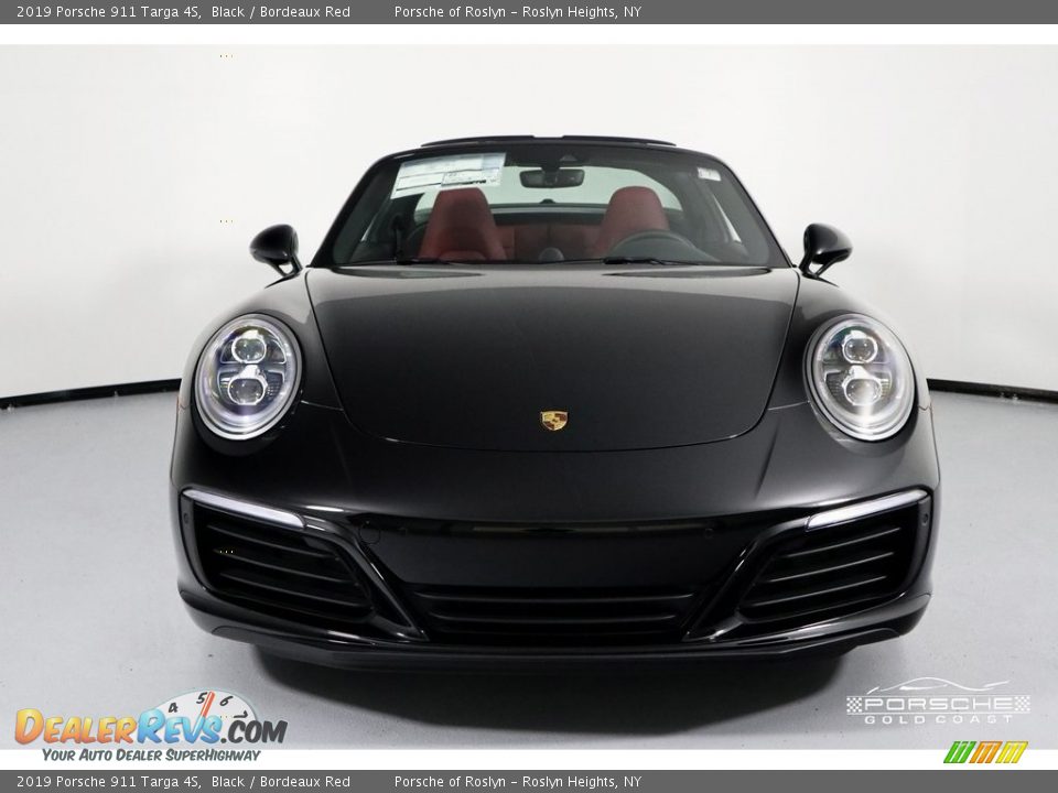 2019 Porsche 911 Targa 4S Black / Bordeaux Red Photo #2