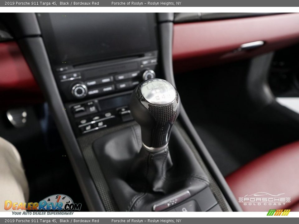 2019 Porsche 911 Targa 4S Shifter Photo #16