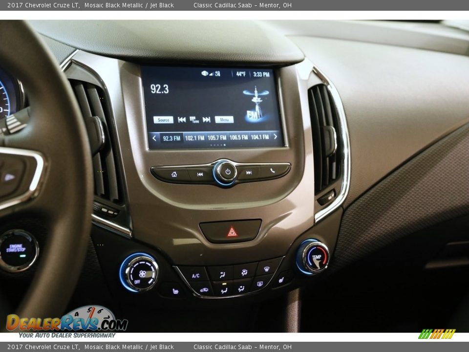 2017 Chevrolet Cruze LT Mosaic Black Metallic / Jet Black Photo #9