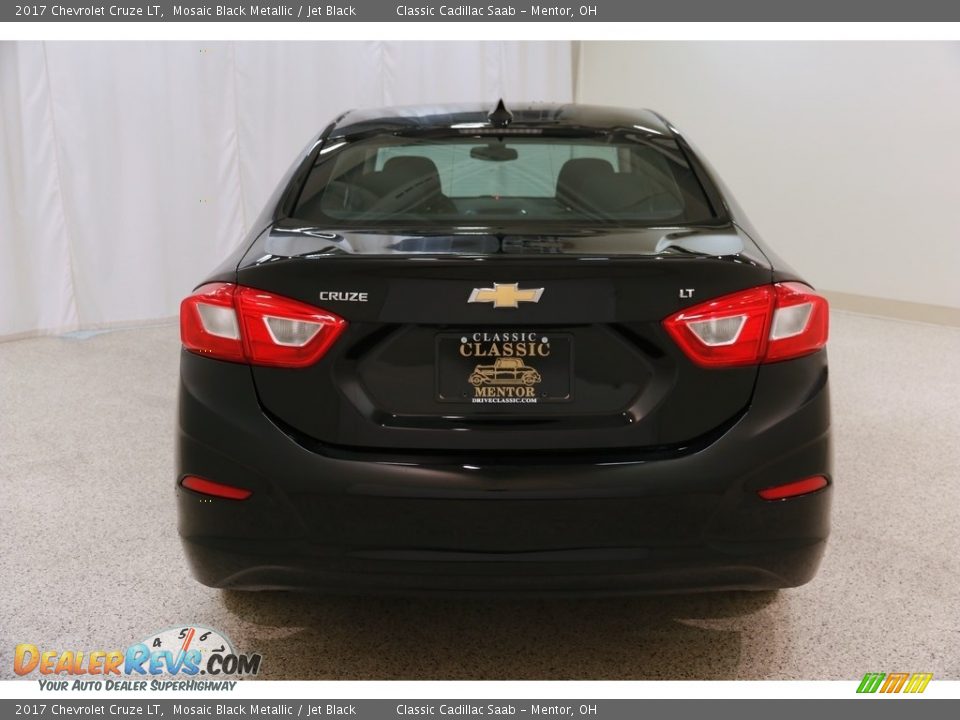 2017 Chevrolet Cruze LT Mosaic Black Metallic / Jet Black Photo #17