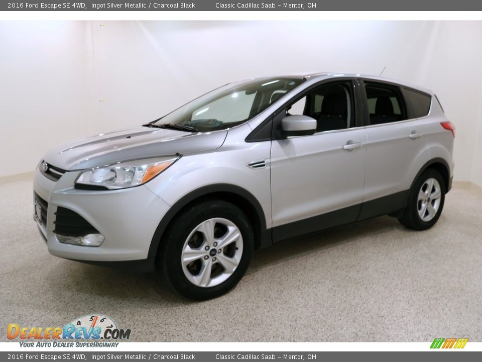 2016 Ford Escape SE 4WD Ingot Silver Metallic / Charcoal Black Photo #3