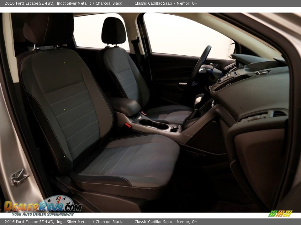 2016 Ford Escape SE 4WD Ingot Silver Metallic / Charcoal Black Photo #18