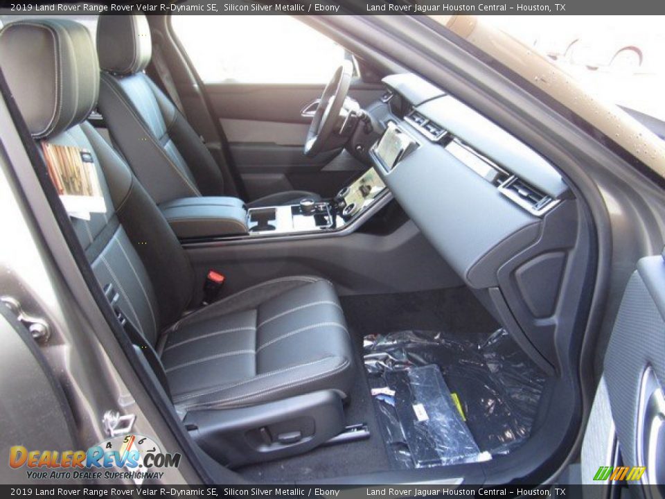 2019 Land Rover Range Rover Velar R-Dynamic SE Silicon Silver Metallic / Ebony Photo #5