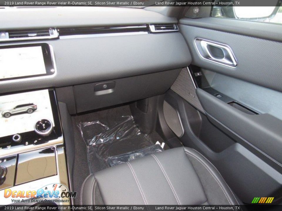 2019 Land Rover Range Rover Velar R-Dynamic SE Silicon Silver Metallic / Ebony Photo #15