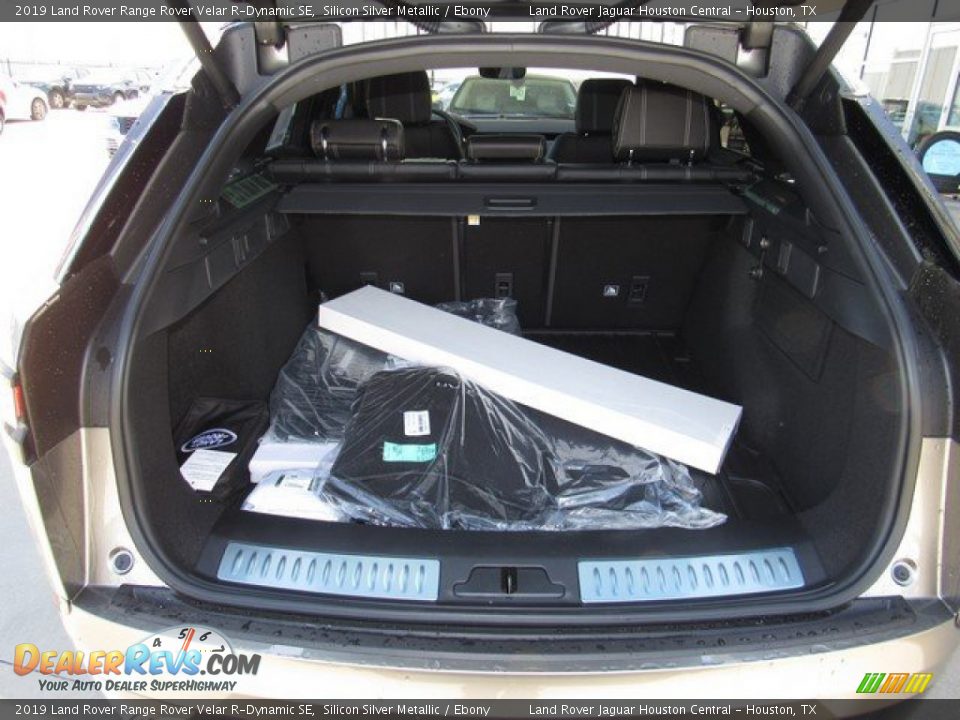 2019 Land Rover Range Rover Velar R-Dynamic SE Silicon Silver Metallic / Ebony Photo #17