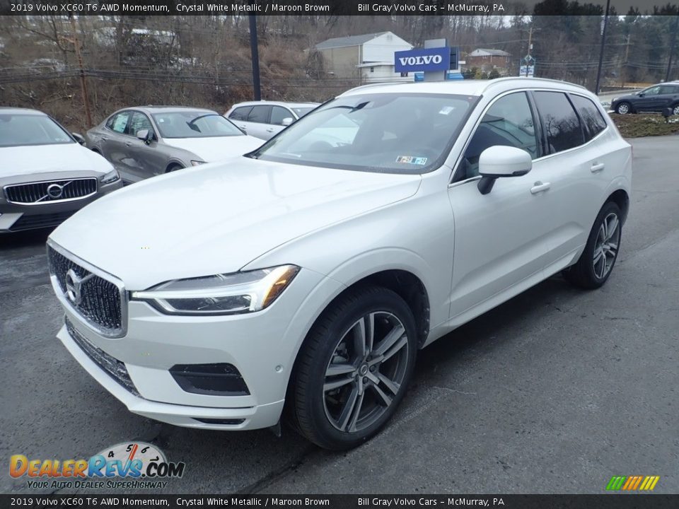 2019 Volvo XC60 T6 AWD Momentum Crystal White Metallic / Maroon Brown Photo #5