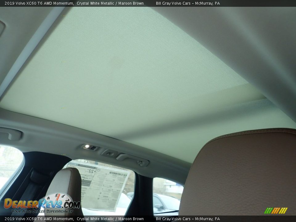 2019 Volvo XC60 T6 AWD Momentum Crystal White Metallic / Maroon Brown Photo #12