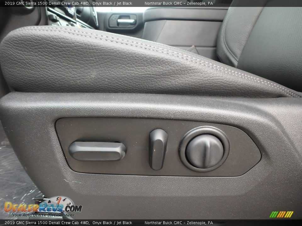 2019 GMC Sierra 1500 Denali Crew Cab 4WD Onyx Black / Jet Black Photo #17